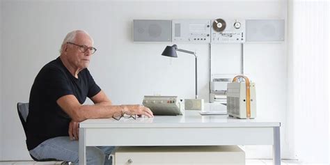 A Revolução Digital: Como Dieter Rams Redefiniu o Design de Produtos na Era da Tecnologia